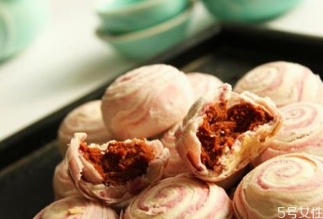 杭州有哪些點(diǎn)心很美味呢 寶寶吃點(diǎn)心有哪些注意事項(xiàng)呢 杭州有哪些點(diǎn)心很美味呢 寶寶吃點(diǎn)心有哪些注意事項(xiàng)呢