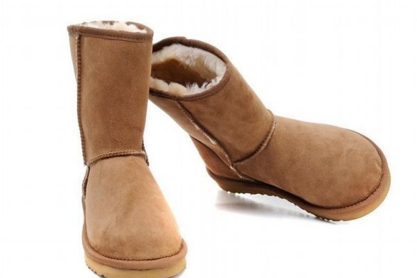 雪地靴怎么存放 雪地靴清洗步驟 雪地靴怎么存放 雪地靴清洗步驟