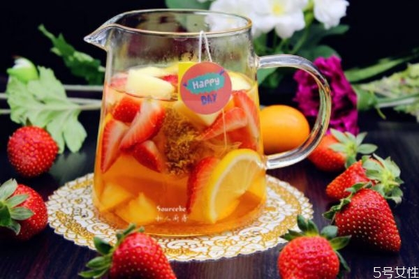 喝水果茶的好處是什么呢 煮水果茶應該注意些什么 喝水果茶的好處是什么呢 煮水果茶應該注意些什么