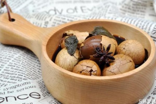 茶葉蛋有什么營(yíng)養(yǎng)嗎 茶葉蛋和水煮蛋那個(gè)更營(yíng)養(yǎng) 茶葉蛋有什么營(yíng)養(yǎng)嗎 茶葉蛋和水煮蛋那個(gè)更營(yíng)養(yǎng)