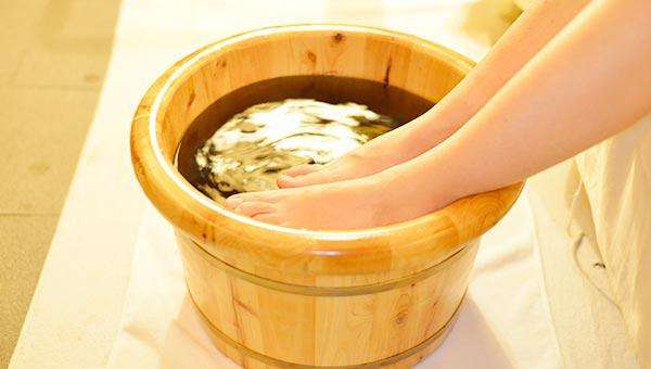 生姜水泡腳會(huì)上火嗎 生姜水泡腳一周幾次