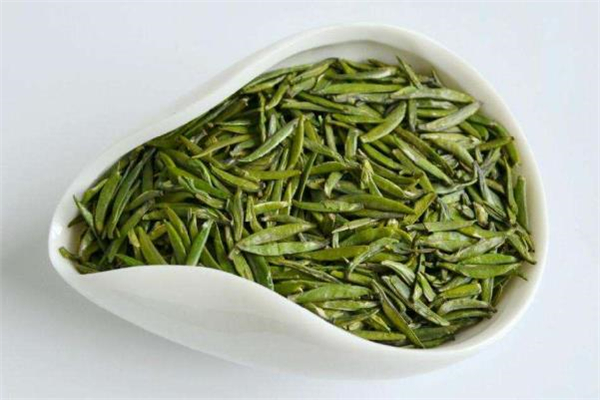 竹葉青茶適合什么人喝 竹葉青茶哪些人不能喝 竹葉青茶適合什么人喝 竹葉青茶哪些人不能喝