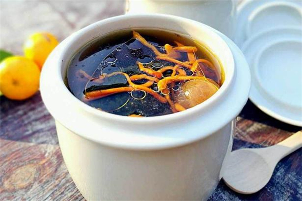 烏雞湯可以減肥嗎 烏雞湯一次喝多少 烏雞湯可以減肥嗎 烏雞湯一次喝多少