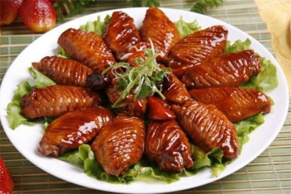 可樂雞翅怎么做顏色好看 可樂雞翅怎么收汁