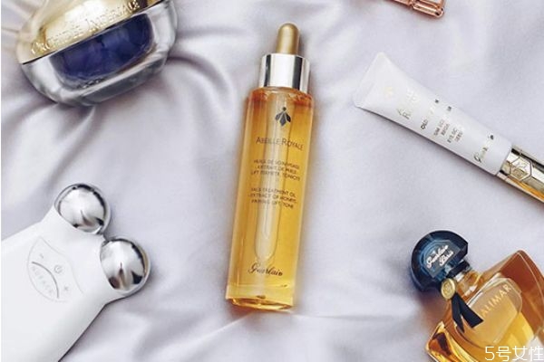 嬌蘭帝皇蜂姿黃金復原蜜怎么樣 嬌蘭復原蜜按摩手法 嬌蘭帝皇蜂姿黃金復原蜜怎么樣 嬌蘭復原蜜按摩手法