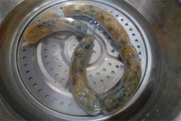 松花蛋腸隔夜還能吃嗎 涼拌松花蛋腸的做法 松花蛋腸隔夜還能吃嗎 涼拌松花蛋腸的做法