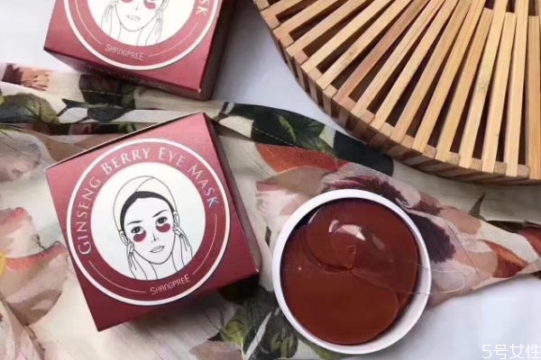 貼眼膜有點刺痛為什么 眼膜貼多久要洗嗎 貼眼膜有點刺痛為什么 眼膜貼多久要洗嗎