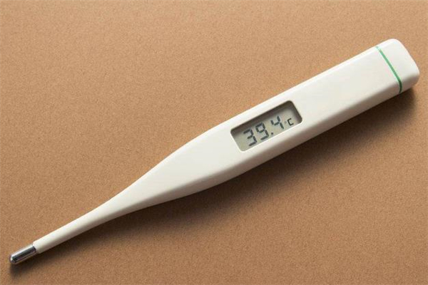 體溫計和體溫槍哪個準 體溫槍測額頭準嗎 體溫計和體溫槍哪個準 體溫槍測額頭準嗎