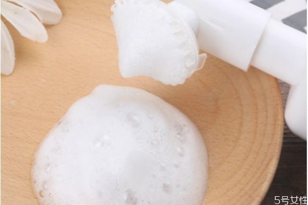 潔面慕斯是什么 潔面慕斯什么意思 潔面慕斯是什么 潔面慕斯什么意思