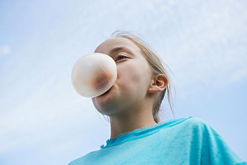 嚼過的口香糖是什么垃圾 嚼過的口香糖是不可回收垃圾嗎 嚼過的口香糖是什么垃圾 嚼過的口香糖是不可回收垃圾嗎