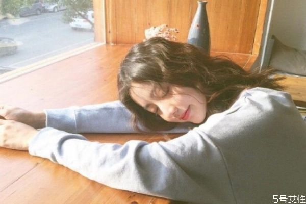 老婆做什么傷老公的心 最傷老公心的三件事 老婆做什么傷老公的心 最傷老公心的三件事