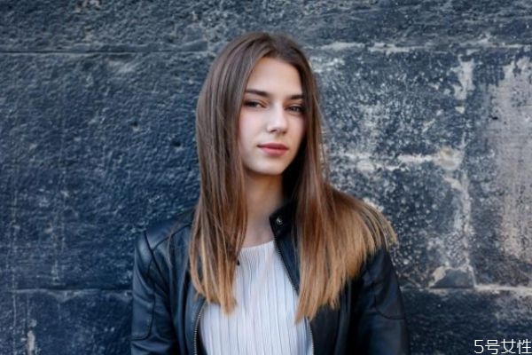 植物染發(fā)劑真的無害嗎 植物染發(fā)劑有哪些危害 植物染發(fā)劑真的無害嗎 植物染發(fā)劑有哪些危害