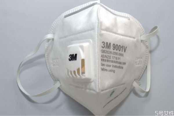 帶閥口罩和無閥口罩哪個好 帶閥口罩和無閥口罩的區(qū)別 帶閥口罩和無閥口罩哪個好 帶閥口罩和無閥口罩的區(qū)別