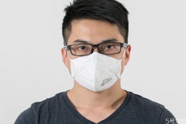 口罩可以反復(fù)使用嗎 戴口罩需要注意什么 口罩可以反復(fù)使用嗎 戴口罩需要注意什么