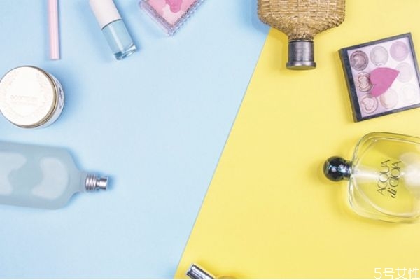 一般化妝品的使用順序 化妝品保質期長嗎
