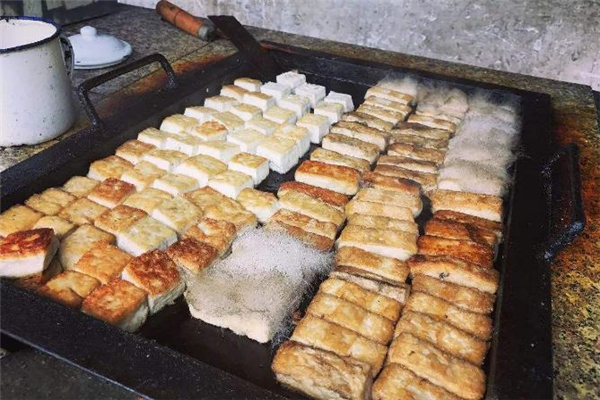 高血糖可以吃毛豆腐嗎 高血糖患者吃毛豆腐有什么影響 高血糖可以吃毛豆腐嗎 高血糖患者吃毛豆腐有什么影響