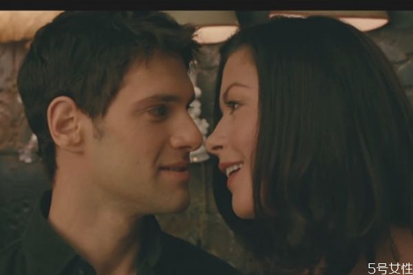 夫妻冷戰(zhàn)男人怎么處理 夫妻冷戰(zhàn)男人的心理 夫妻冷戰(zhàn)男人怎么處理 夫妻冷戰(zhàn)男人的心理