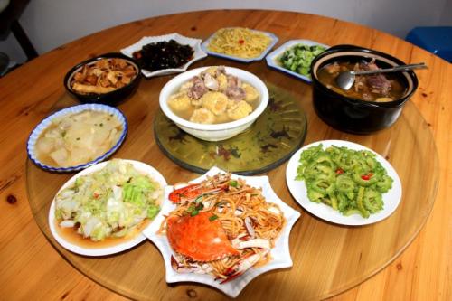 不吃晚飯會影響月經(jīng)嗎 晚飯什么時候吃好 不吃晚飯會影響月經(jīng)嗎 晚飯什么時候吃好