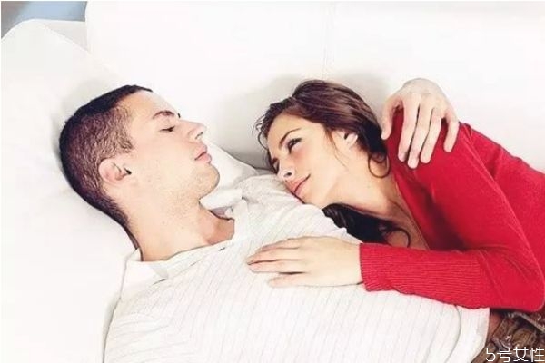 新婚夫妻如何相處 新婚夫婦離婚注意事項