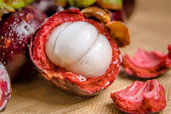 山竹變色了還能吃嗎 山竹太硬了怎么打開 山竹變色了還能吃嗎 山竹太硬了怎么打開