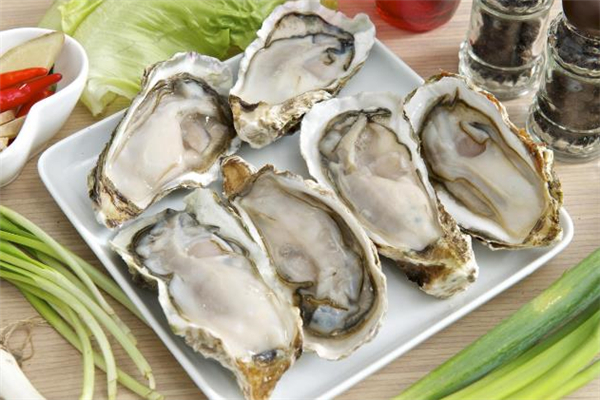 生蠔不撬開能直接蒸嗎 生蠔沒開殼能放幾天 生蠔不撬開能直接蒸嗎 生蠔沒開殼能放幾天