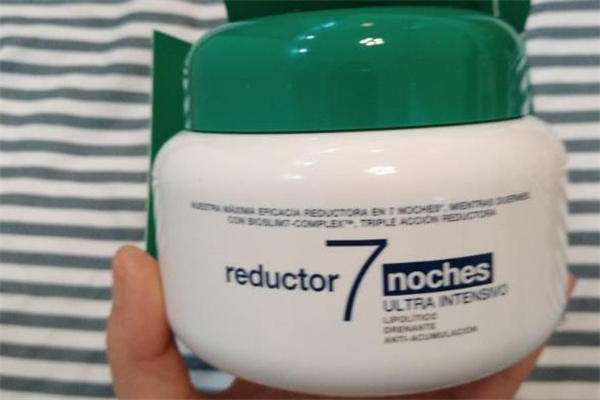 瘦身霜是運(yùn)動(dòng)前還是運(yùn)動(dòng)后涂 瘦身霜洗澡前還是洗澡后用 瘦身霜是運(yùn)動(dòng)前還是運(yùn)動(dòng)后涂 瘦身霜洗澡前還是洗澡后用