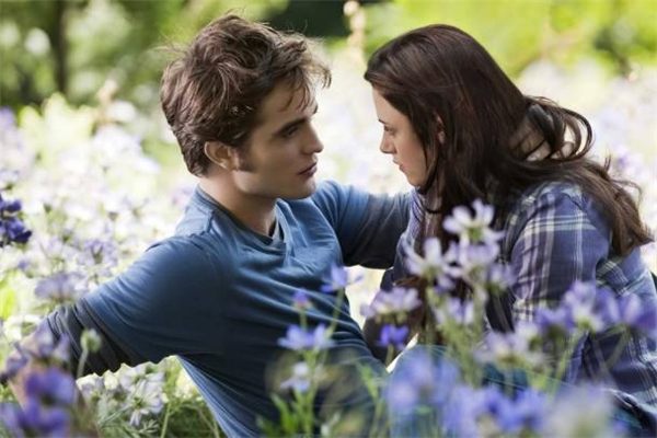 結婚紀念日怎么發(fā)朋友圈 結婚紀念日要不要過