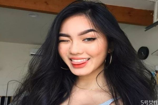 怎么化妝不傷膚 化妝需要注意什么 怎么化妝不傷膚 化妝需要注意什么