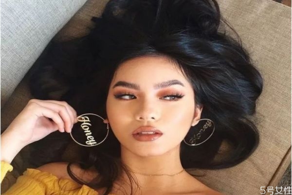 怎么化妝不傷膚 化妝需要注意什么 怎么化妝不傷膚 化妝需要注意什么