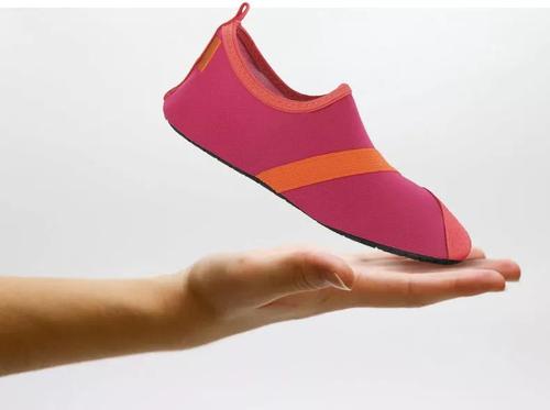 范樂(lè)思裸感鞋防滑性怎么樣 范樂(lè)思裸感鞋好嗎 范樂(lè)思裸感鞋防滑性怎么樣 范樂(lè)思裸感鞋好嗎