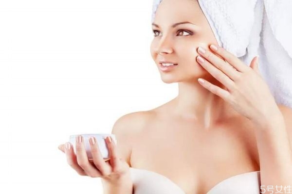 夏季護膚怎么做 夏天怎樣護膚最好 夏季護膚怎么做 夏天怎樣護膚最好