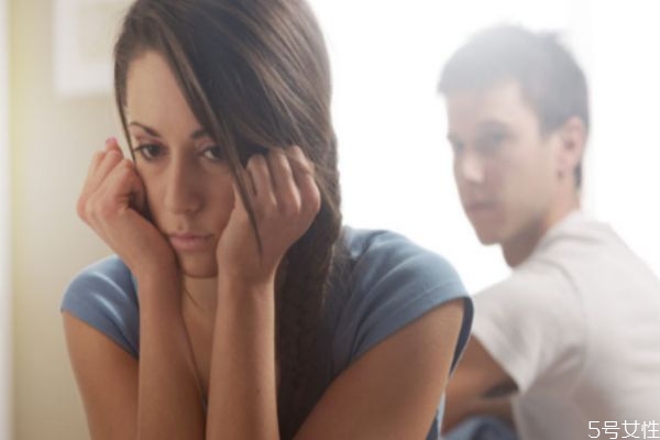 和老公吵架冷戰(zhàn)怎么氣他 和老公冷戰(zhàn)的最狠手法 和老公吵架冷戰(zhàn)怎么氣他 和老公冷戰(zhàn)的最狠手法