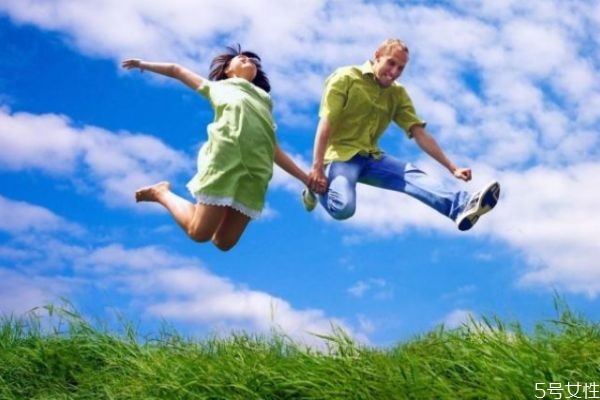 怎么看老公愛(ài)不愛(ài)你 怎樣判斷老公愛(ài)不愛(ài)自己 怎么看老公愛(ài)不愛(ài)你 怎樣判斷老公愛(ài)不愛(ài)自己