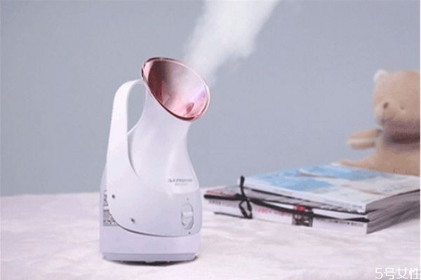 蒸臉器冷噴后能敷面膜嗎 蒸臉器可以敷面膜的時(shí)候噴嗎 蒸臉器冷噴后能敷面膜嗎 蒸臉器可以敷面膜的時(shí)候噴嗎