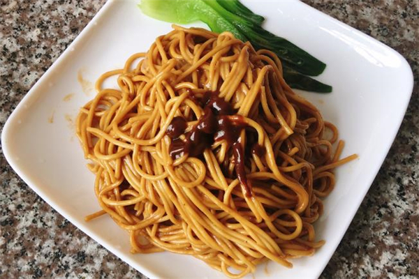 熱干面吃了會(huì)上火嗎 熱干面可以天天吃嗎 熱干面吃了會(huì)上火嗎 熱干面可以天天吃嗎