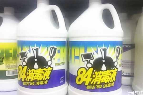 可以用84給房間消毒嗎 用84給房間消毒要注意什么 可以用84給房間消毒嗎 用84給房間消毒要注意什么