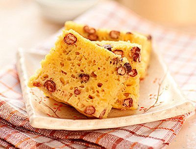 紅豆發(fā)糕怎么做好吃 ?紅豆發(fā)糕的營(yíng)養(yǎng)價(jià)值 紅豆發(fā)糕怎么做好吃 ?紅豆發(fā)糕的營(yíng)養(yǎng)價(jià)值