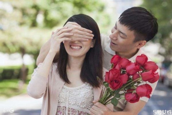 怎么看男人還愛不愛前妻 男人離婚后徹底放下的表現(xiàn) 怎么看男人還愛不愛前妻 男人離婚后徹底放下的表現(xiàn)