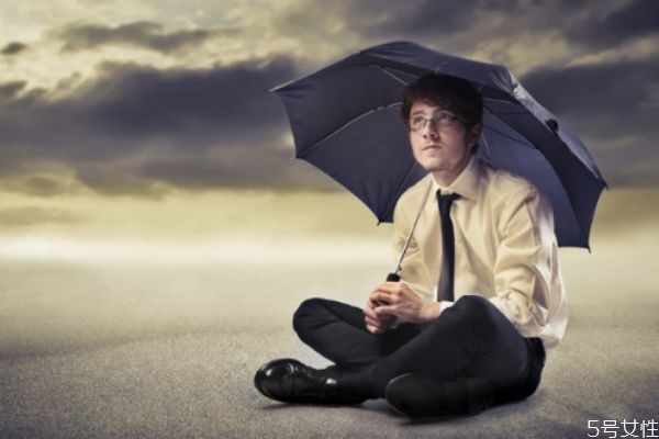 為何越來越多男人離婚后想復(fù)婚 男人和前妻復(fù)婚的概率 為何越來越多男人離婚后想復(fù)婚 男人和前妻復(fù)婚的概率