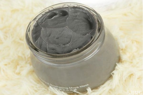 火山泥面膜可以天天使用嗎 火山泥面膜一般敷多久 火山泥面膜可以天天使用嗎 火山泥面膜一般敷多久
