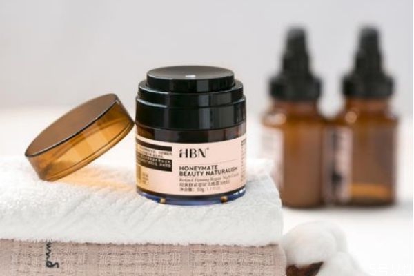 hbn視黃醇緊塑賦活晚霜好用嗎 hbn護膚品是哪國的 hbn視黃醇緊塑賦活晚霜好用嗎 hbn護膚品是哪國的