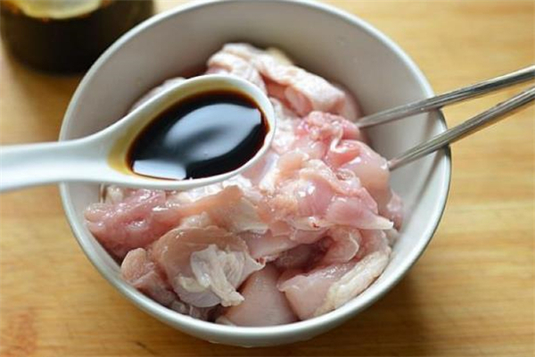 老抽放多了怎么辦 老抽放多了怎么補(bǔ)救 老抽放多了怎么辦 老抽放多了怎么補(bǔ)救