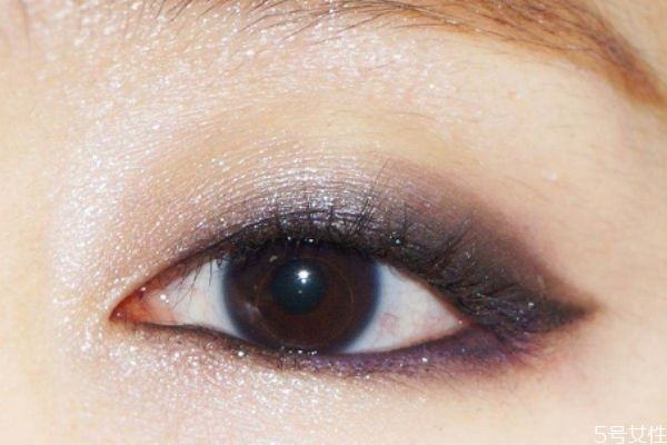 深眼窩怎么畫眼影 不同眼型怎么畫眼影 深眼窩怎么畫眼影 不同眼型怎么畫眼影