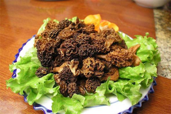 羊肚菌可以保存多久 羊肚菌是冷藏還是冷凍好 羊肚菌可以保存多久 羊肚菌是冷藏還是冷凍好