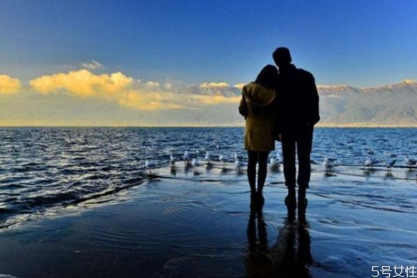 女生喜歡男生什么 女生最想聽男生說(shuō)的話