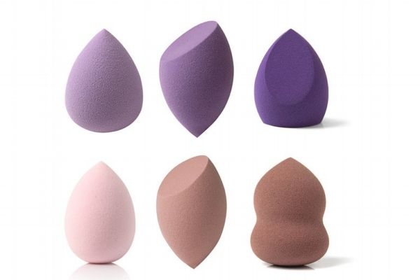 隔離要用美妝蛋嗎 隔離霜用手還是用美妝蛋好 隔離要用美妝蛋嗎 隔離霜用手還是用美妝蛋好