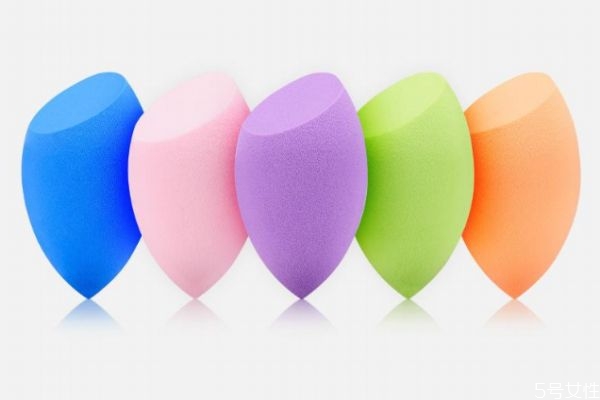 美妝蛋吸水后還能變回原樣嗎 美妝蛋吸水后怎么變小 美妝蛋吸水后還能變回原樣嗎 美妝蛋吸水后怎么變小