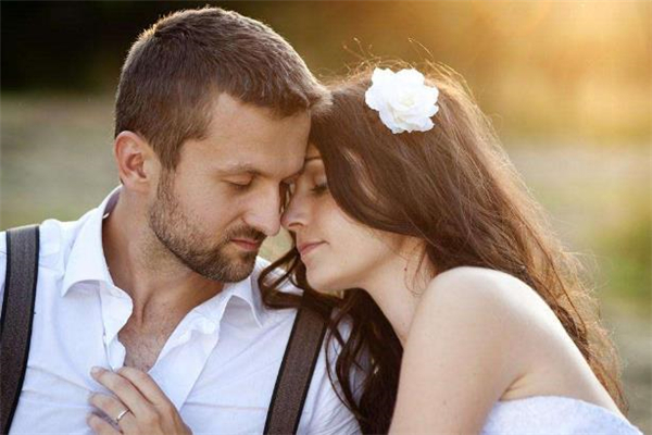 老婆夜不歸宿該怎么管 老婆夜不歸宿是不是出軌了 老婆夜不歸宿該怎么管 老婆夜不歸宿是不是出軌了