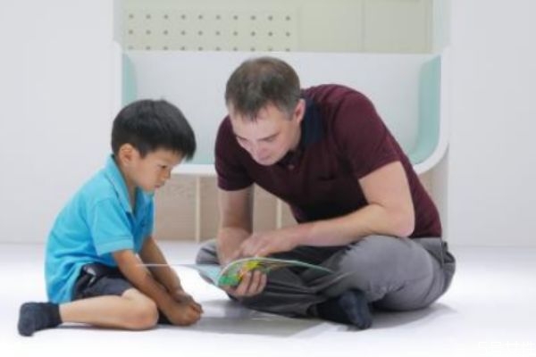 孩子討厭上學怎么辦 孩子討厭上學和什么有關(guān)