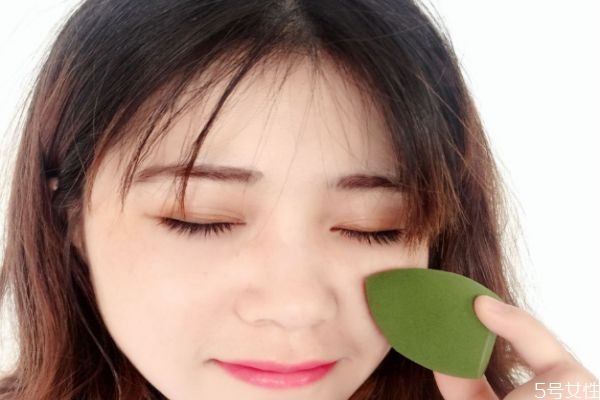 濕的美妝蛋怎么保存 濕潤的美妝蛋怎么存放 濕的美妝蛋怎么保存 濕潤的美妝蛋怎么存放